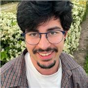 Ingeniero industrial, con conocimientos sobre física e inglés, disponible para repaso de materias en áreas científicas